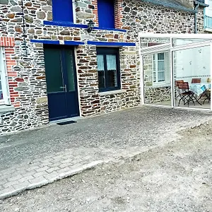 Marin Petit Châtelet Hébergement de vacances